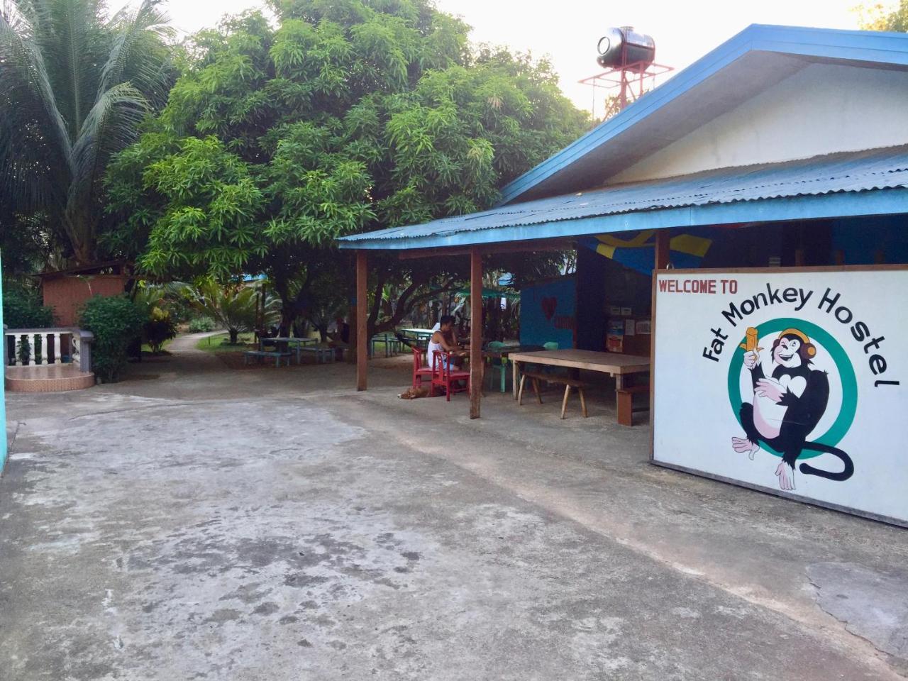 Fat Monkey Hostelコロン エクステリア 写真