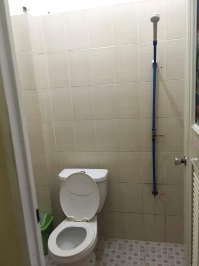 Fat Monkey Hostelコロン エクステリア 写真